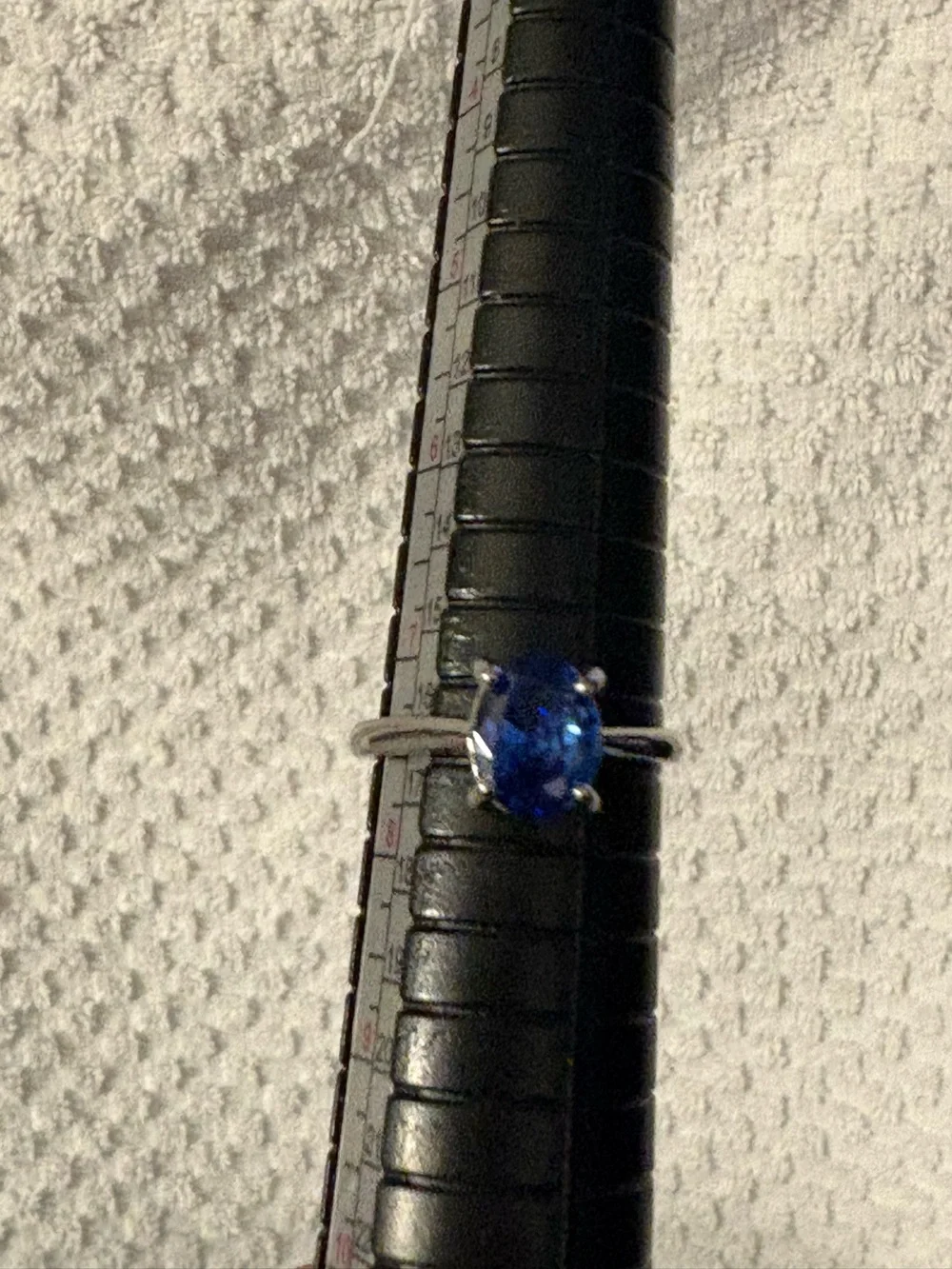 Ring- Blue Crystal Small Oval 7 1/2 Stone Stainless Steel Ring Nwt